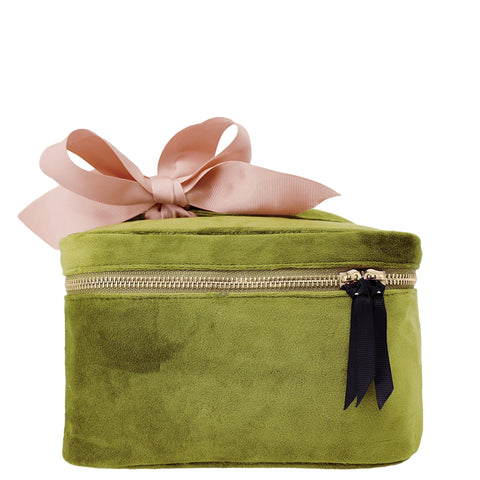 Bag-all My Makeup Cosmetic Box in luxurious green velvet with pink bow, featuring silver zipper closure and waterproof interior. Perfect square-shaped beauty organizer for home storage.